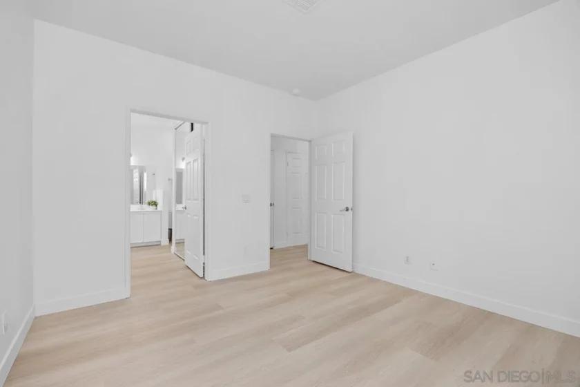 10921 Sabre Hill Drive #375 photo 16