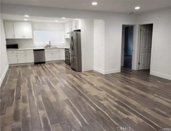 1013 E Appleton #1 photo 2