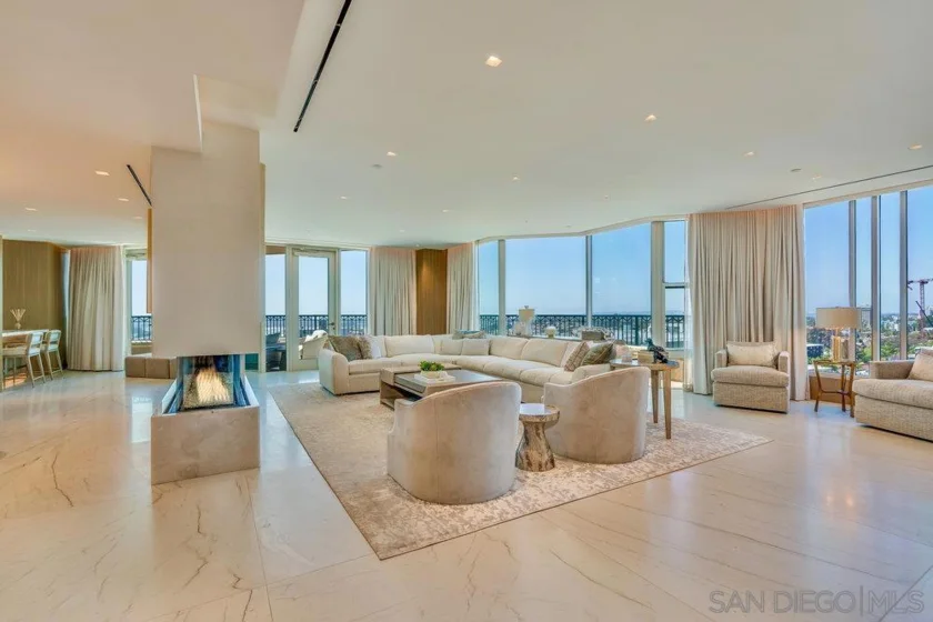 2500 6th Avenue #Penthouse 4 photo 4
