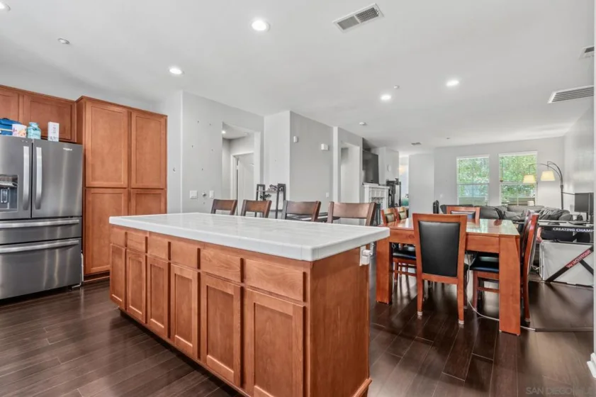 2707 Iron Wood Court photo 1