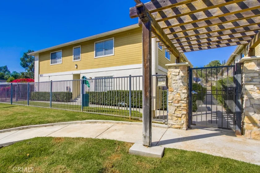 9210 Kenwood Drive #C photo 1