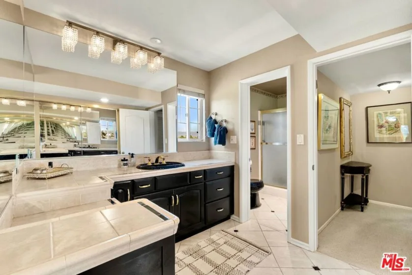 5050 Coldwater Canyon Avenue #PH1 photo 12