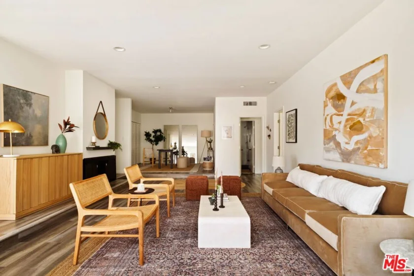 11820 Mayfield Avenue #105 photo 13