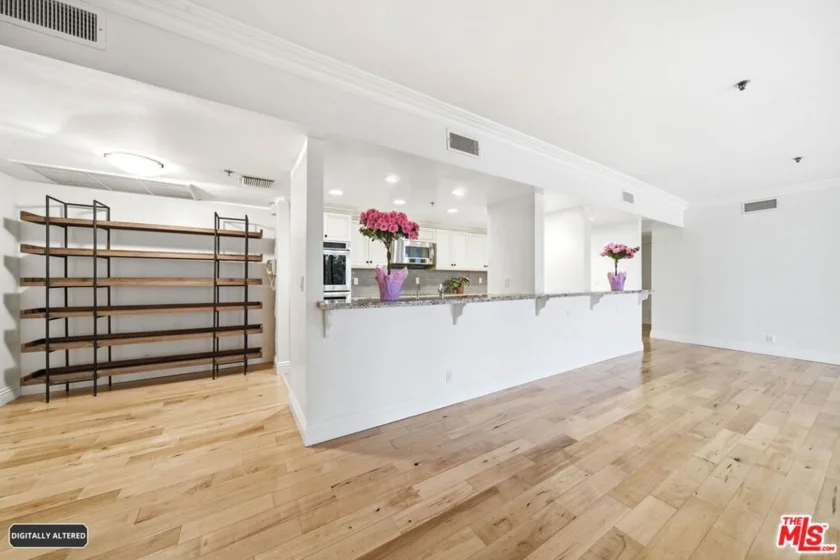 10660 Wilshire Boulevard #805 photo 21