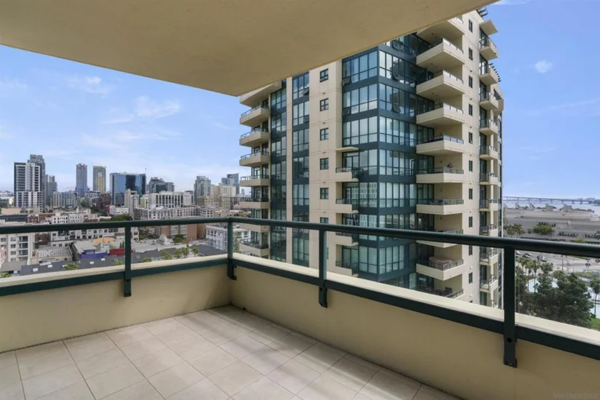 555 Front Street #1302 photo 9