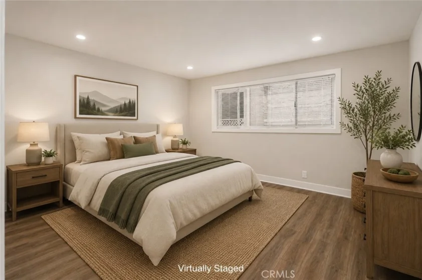 5320 Zelzah Avenue #201 photo 13