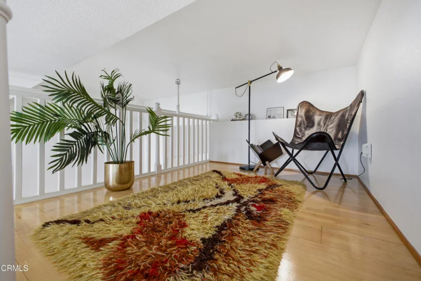 175 S Lake Avenue #314 photo 18