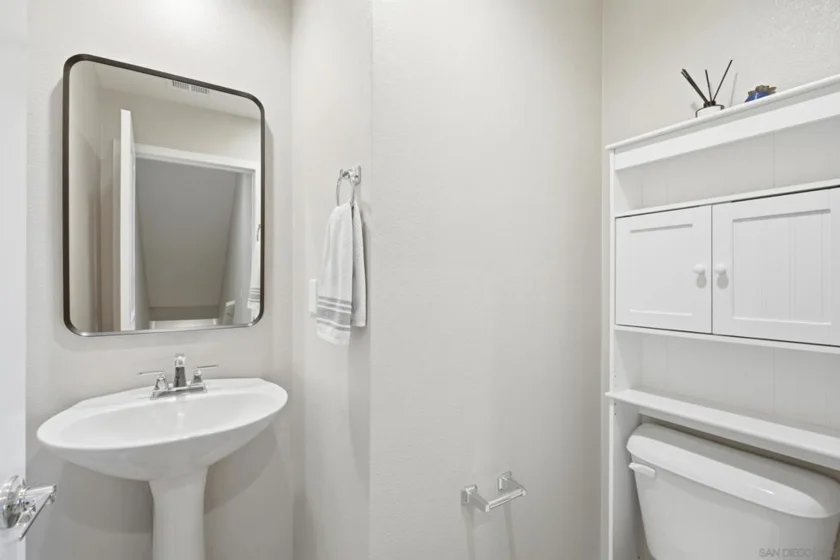 2572 S Escondido Boulevard #808 photo 15