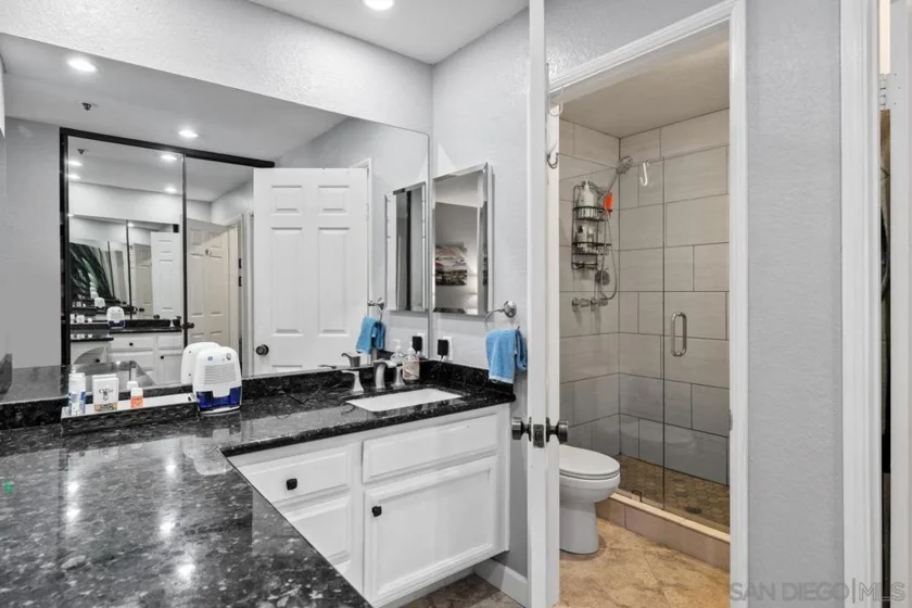 5605 Friars #308 photo 6