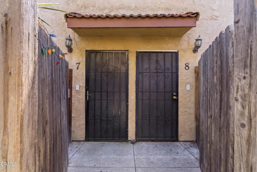 9051 Cedros Avenue #8 photo 3