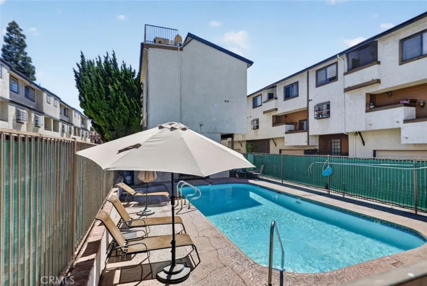 7650 Topanga Canyon Boulevard #9 photo 3