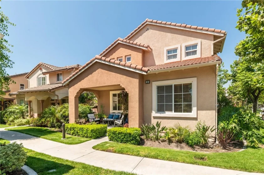 10 Destino Way photo 1