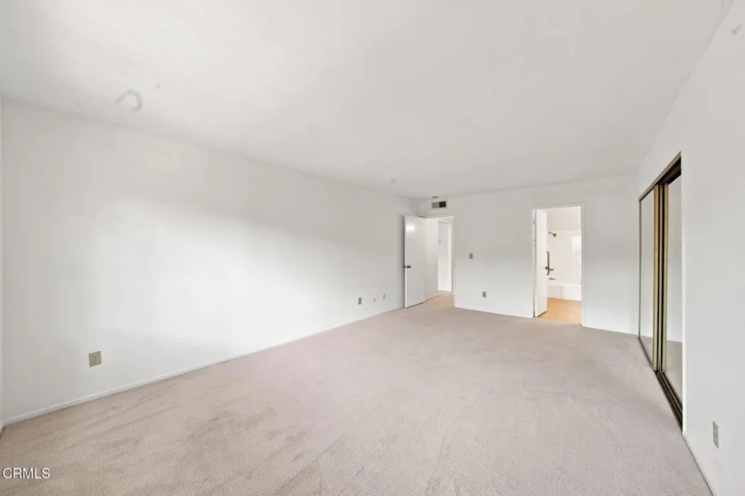 420 S Madison Avenue #204 photo 25
