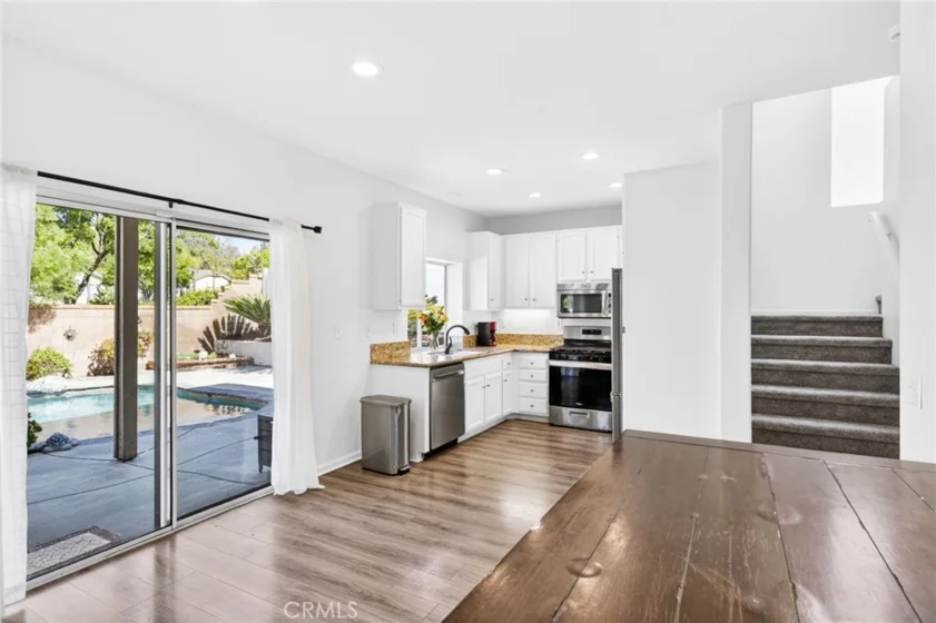32798 Caserta Drive photo 9