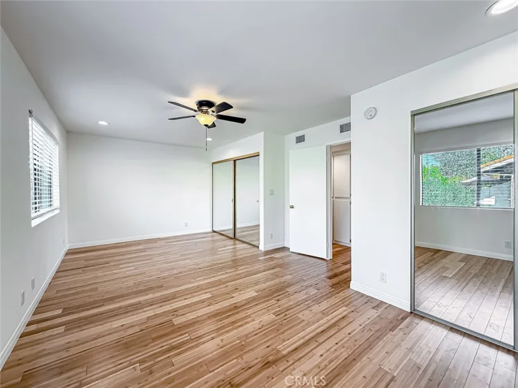 21900 Marylee #279 photo 27