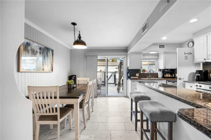 1800 W Gramercy #14 photo 1