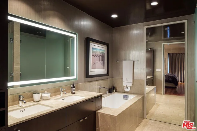 6250 Hollywood Boulevard #6K photo 4