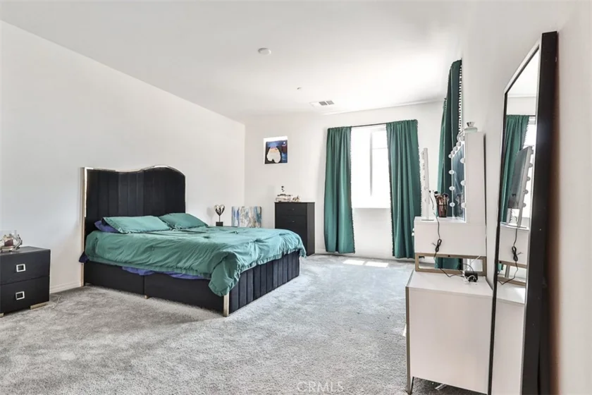 16048 Lasselle Street #2 photo 22
