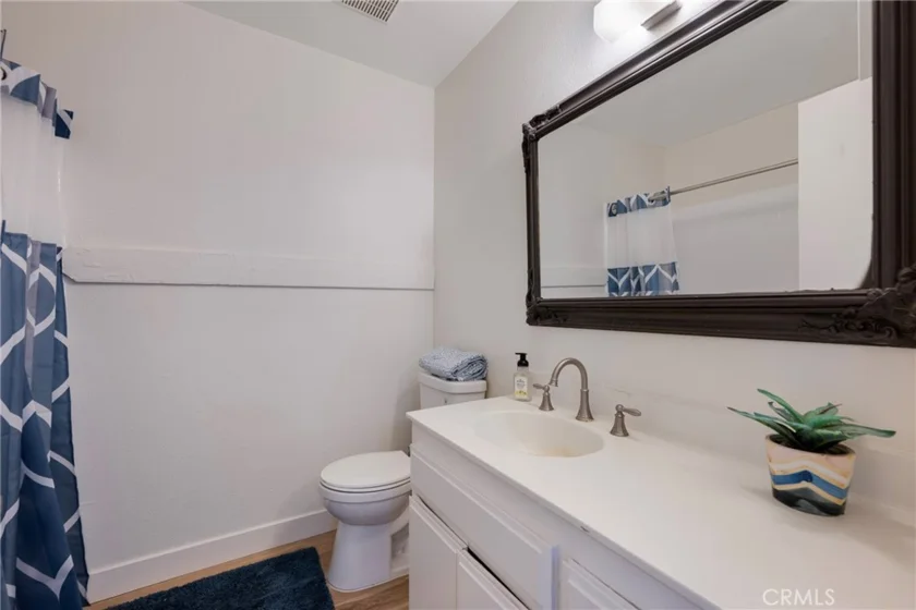 1365 S Walnut St #5220 photo 38
