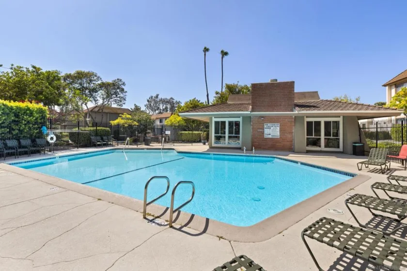 7887 Nightingale Way photo 7