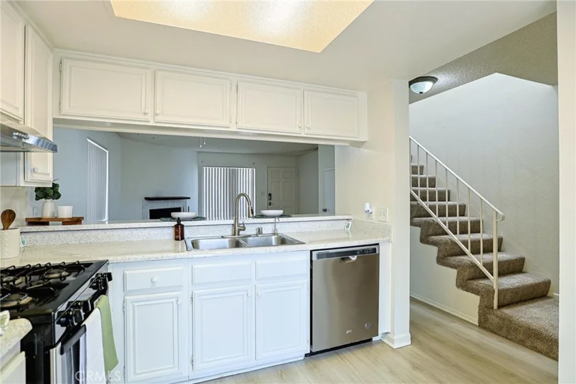 290 Victoria Street #29 (F8) photo 14