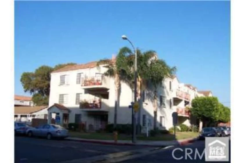 3500 Linden Avenue #204 photo 1