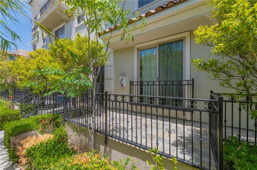 3501 Tilden Avenue #8 photo 24