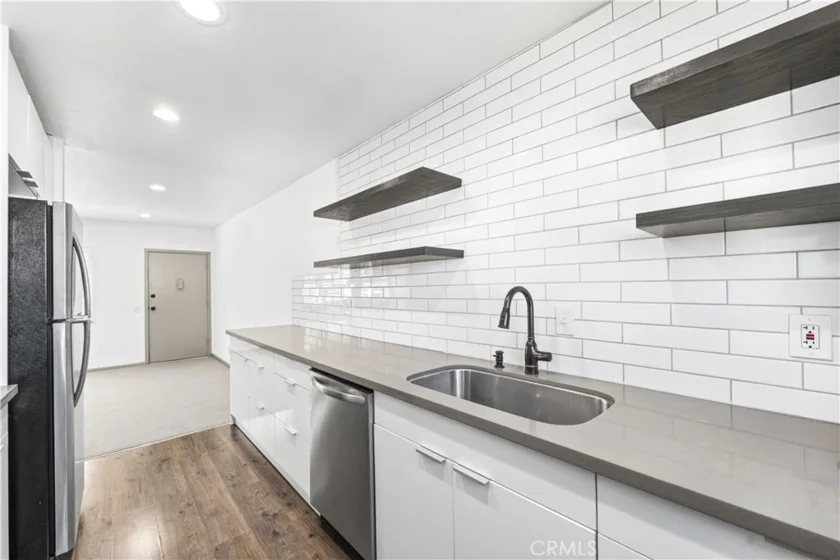 7135 Coldwater Canyon Avenue #16 photo 9