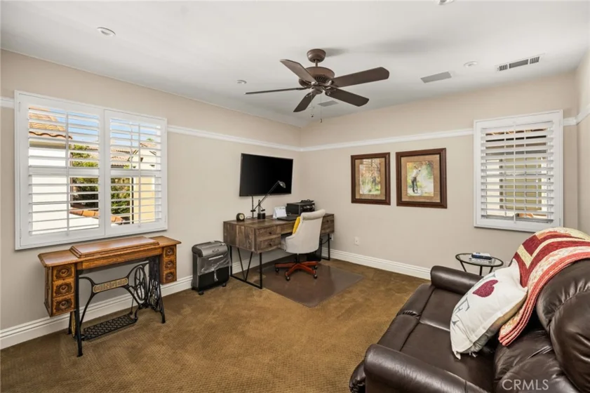 101 Talmadge photo 44