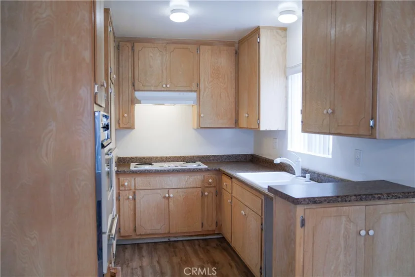 1045 S Bedford #3 photo 20