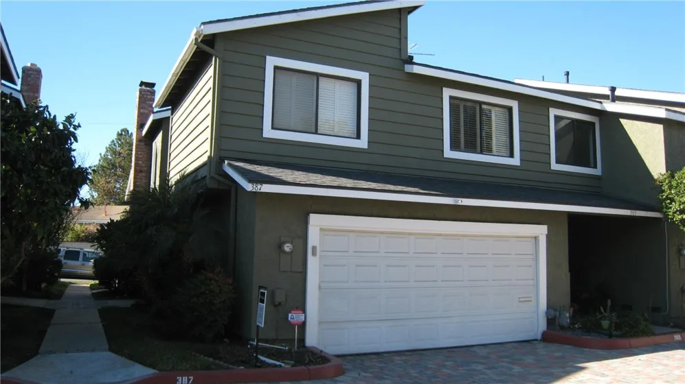 387 Sunrise Circle photo 1