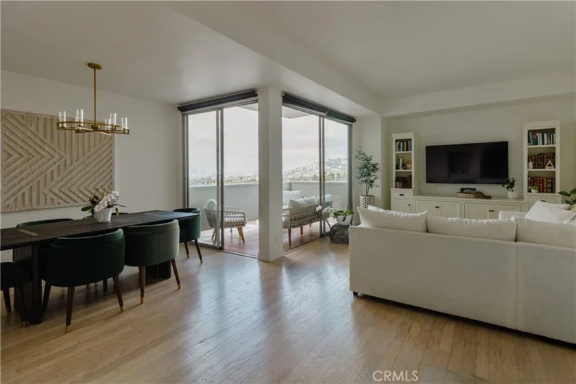 7250 Franklin Avenue #1008 photo 13