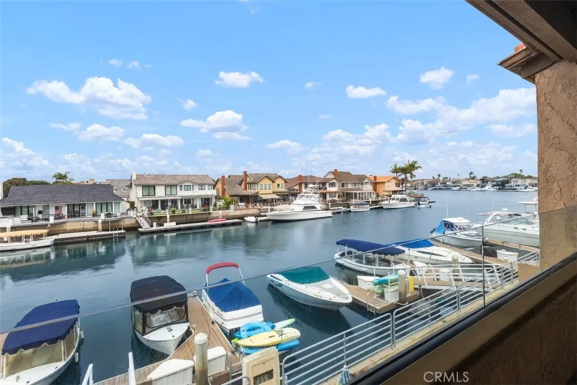 17086 Bluewater Lane #127 photo 1