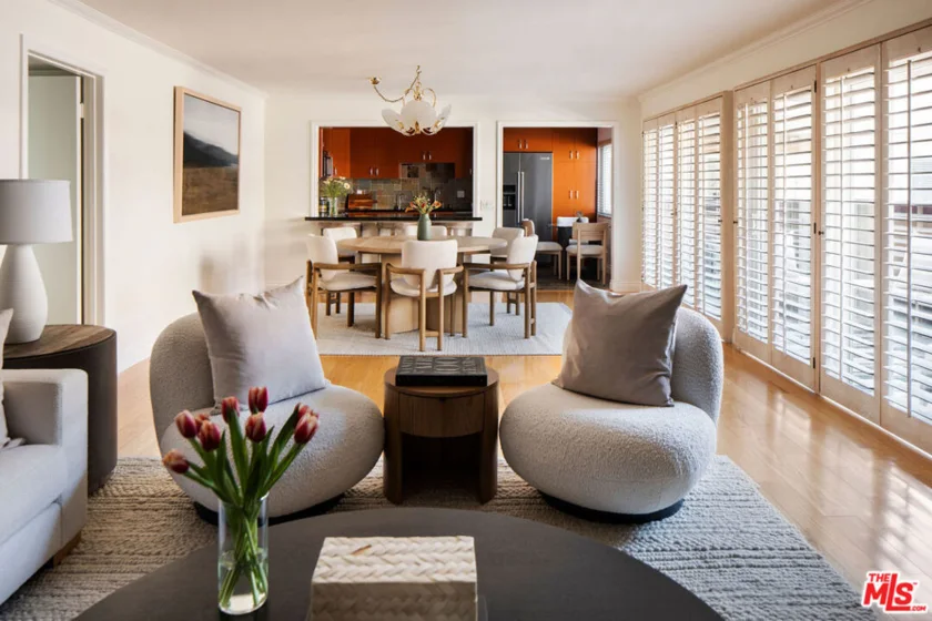 1121 N Olive Drive #201 photo 1