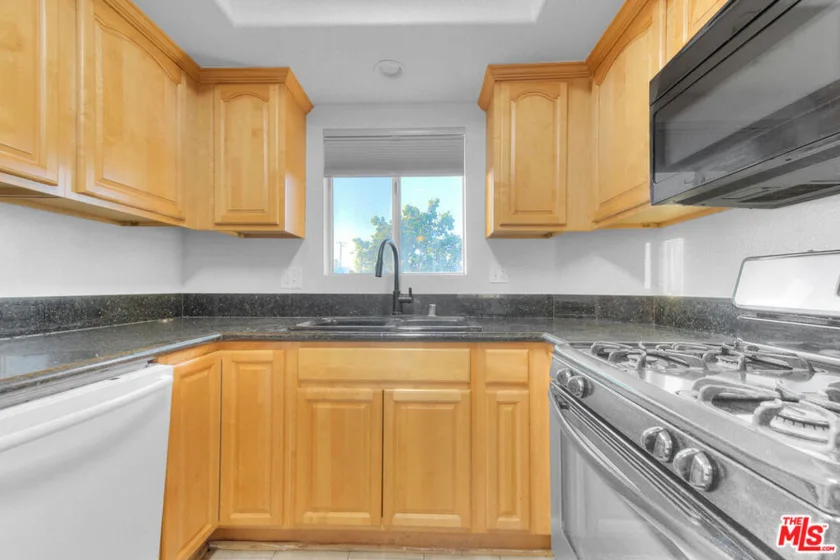 1485 Obispo Avenue #6 photo 2