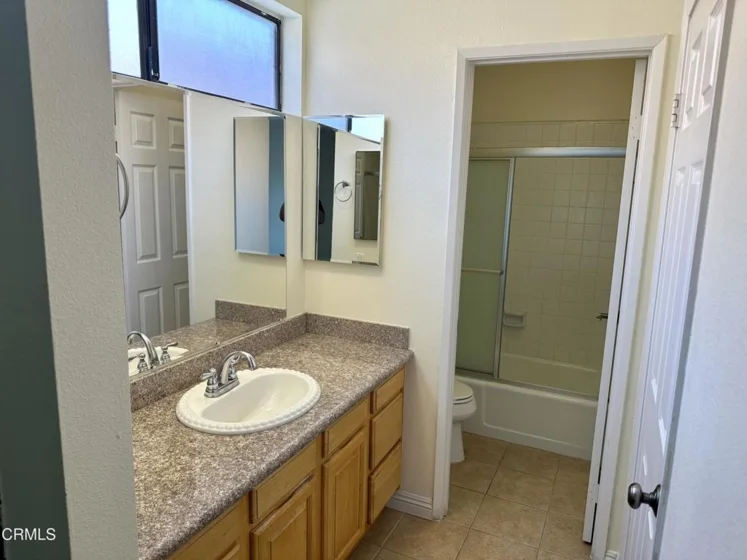 21054 Parthenia Street #3 photo 6