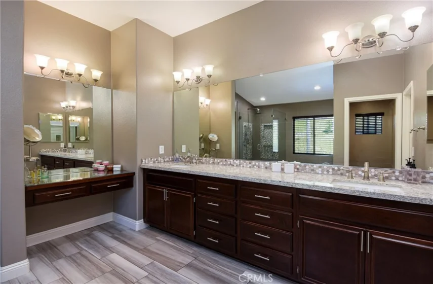 38800 Cobblestone photo 21
