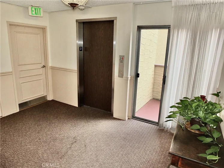 2805 E East 3rd Street #6 photo 27