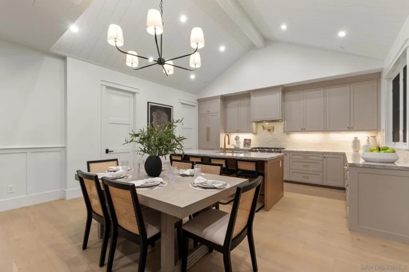 1054 Isabella Avenue photo 8