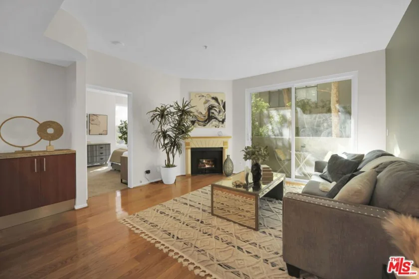 620 S Gramercy Place #135 photo 1