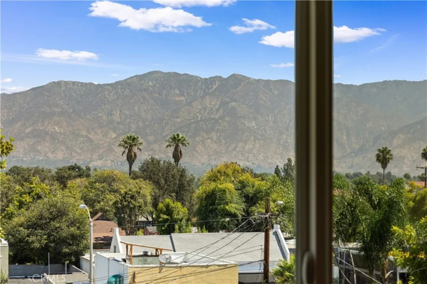 176 N Catalina Avenue #404 photo 29