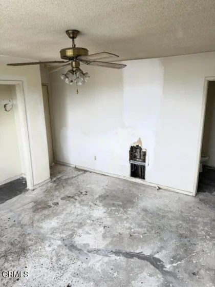12287 Osborne Street #13 photo 7