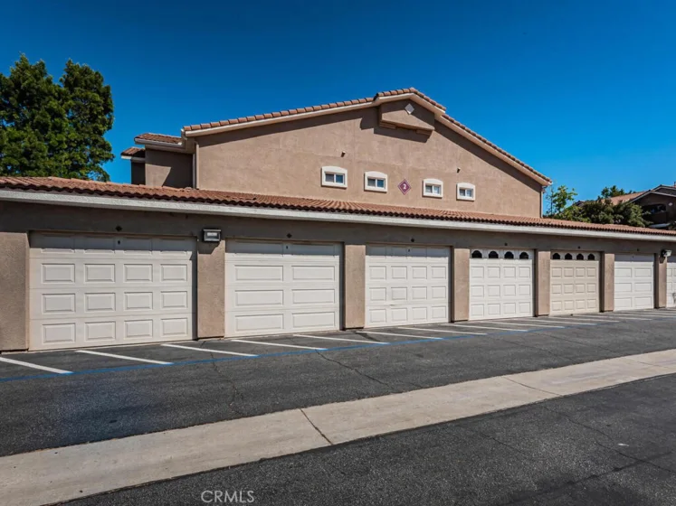 41410 Juniper Street #223 photo 1