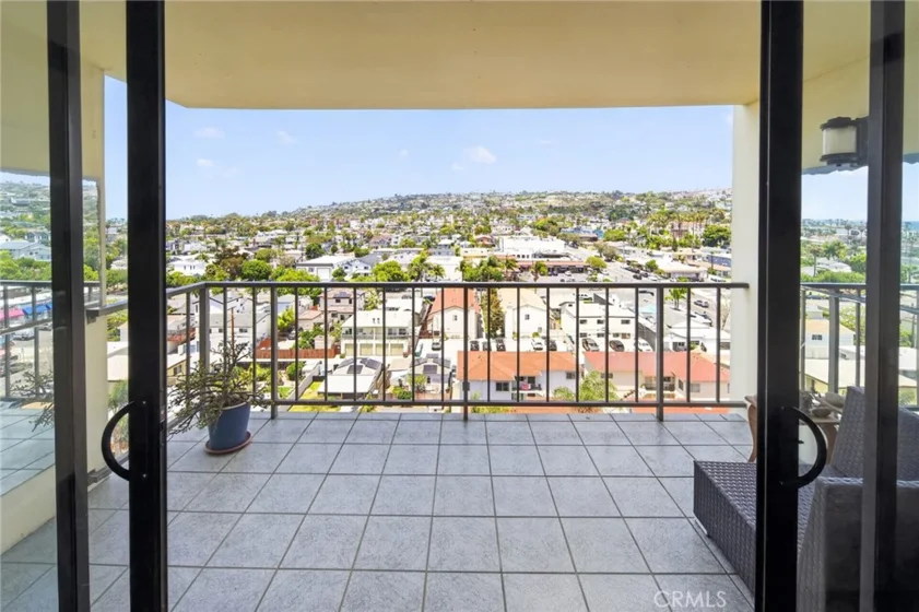 4944 Cass Street #1101 photo 27