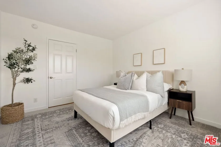 10725 Ohio Avenue #2 photo 16