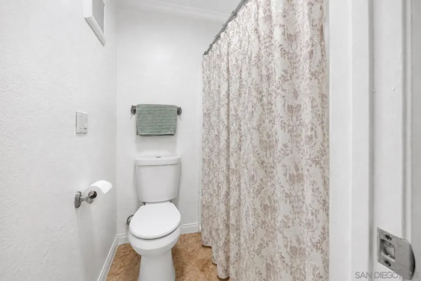 8889 Caminito Plaza Centro #7127 photo 17