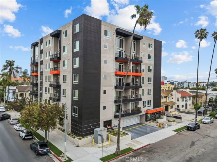 900 S Kenmore Avenue #504 photo 20
