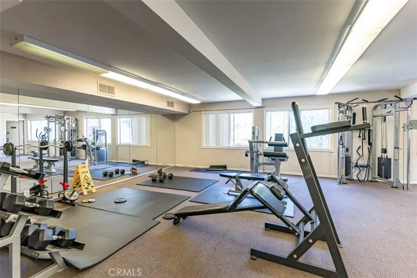 400 N Acacia Avenue #B10 photo 15