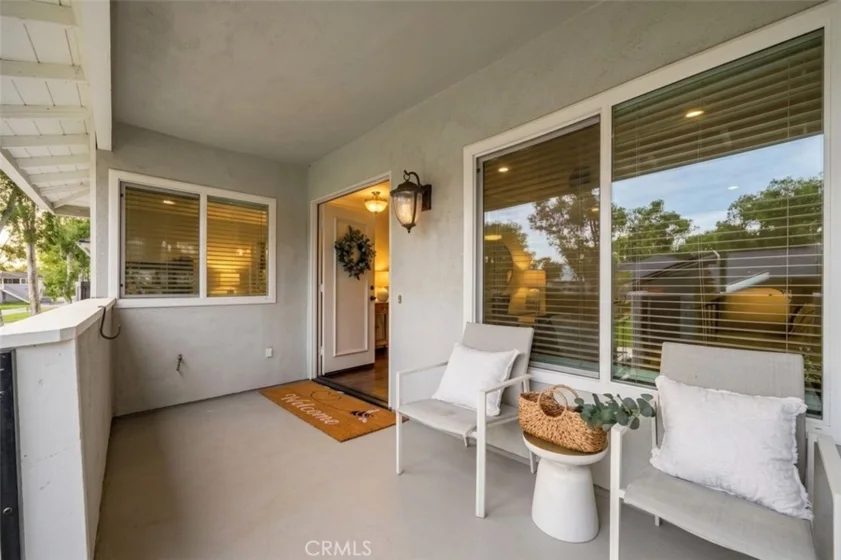2536 Coventry photo 2