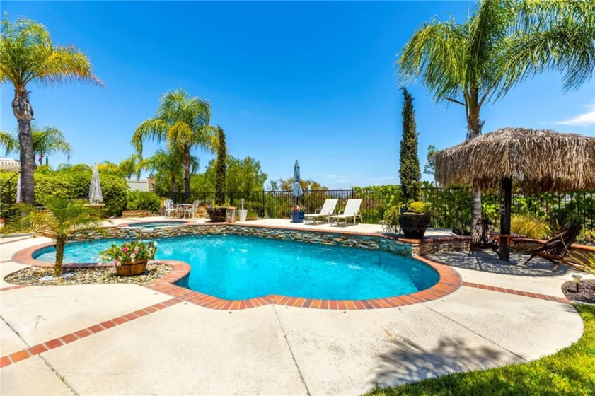 42711 Mountain Shadow Road photo 18